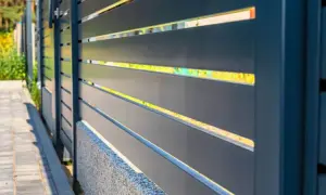 Jak zamontować przęsło ogrodzeniowe bez błędów - krok po kroku